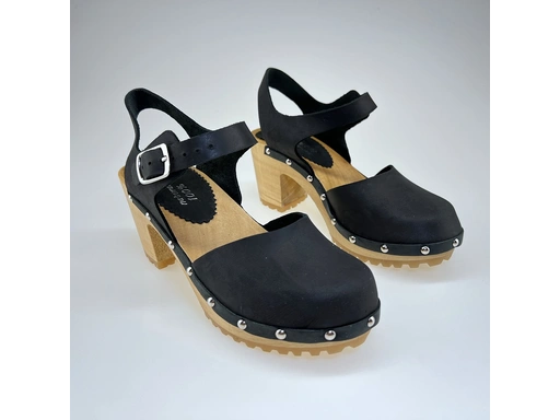Dámske čierne drevákové sandále P330-60