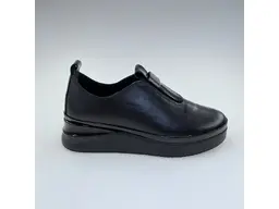 Dámske čierne kožené pohodlné mokasíny shi216.934418-60