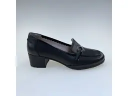 Dámske čierne kožené pohodlné mokasíny Shi045.5738-60