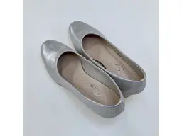 Dámske strieborné mäkučké lodičky M910-Agdubai