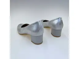 Dámske strieborné mäkučké lodičky M910-Agdubai