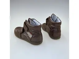Detské pohodlné hnedé celé topánky A078-52162CL