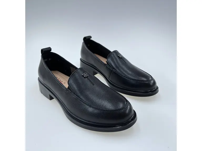 Dámske čierne pohodlné štýlové mokasíny M5M570002C-60