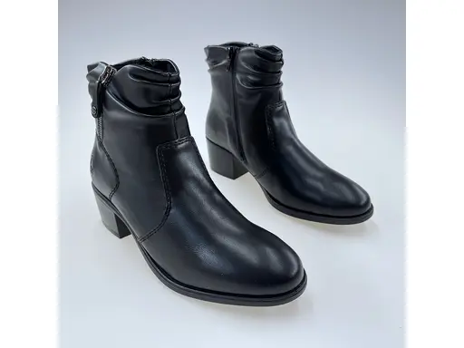 Dámske čierne teplé pohodlné členkové topánky 73981-00