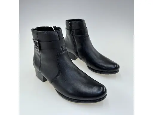 Dámske čierne teplé pohodlné členkové topánky 78664-00