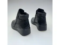 Pohodlné čierne dámske členkové teplé topánky Shi1710/12641
