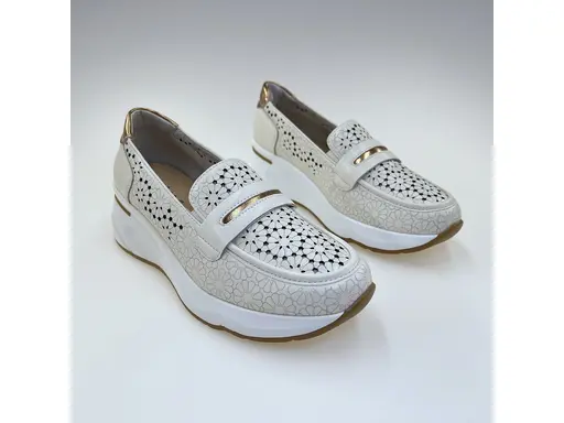 Dámske pohodlné mäkučké béžové  mokasiny 8OWB800014A-14