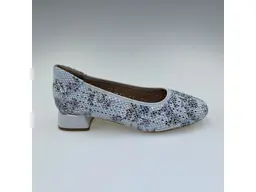 Dámske očarujúce biele pohodlné lodicky M4M480017H-10