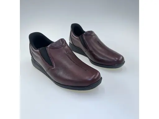 Dámske pohodlné bordové poltopánky 47253-35