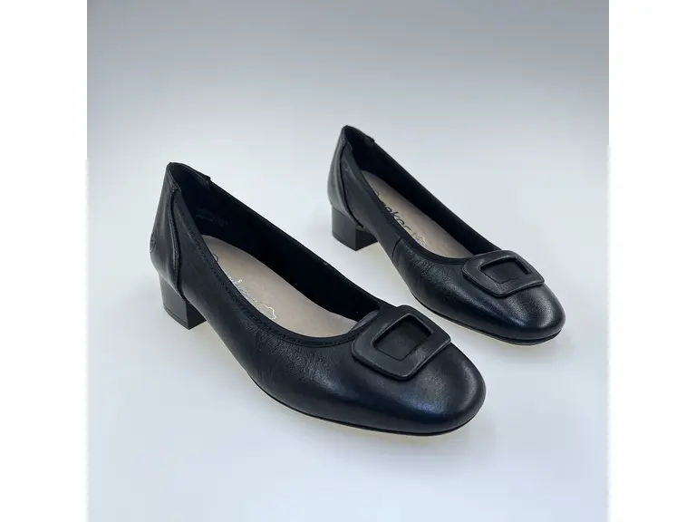 Dámske čierne širšie lodičky Rieker 43453-00