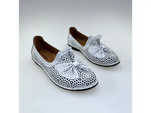 Dámske biele kožené baleríny Artiker 58C3478-10