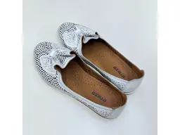 Dámske biele kožené baleríny Artiker 58C3478-10