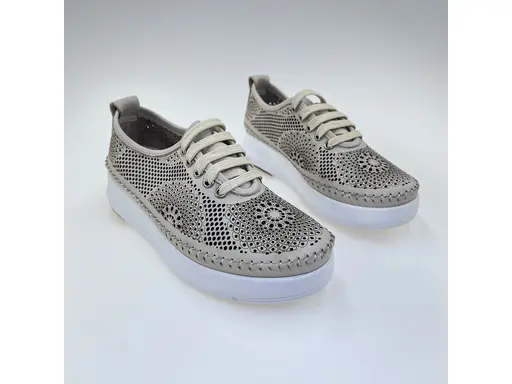 Dámske béžové kožené poltopánky Bombonella ASP729072K-L5-15