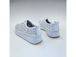 Dámske biele kožené poltopánky Bombonella ASP729L-L8-10