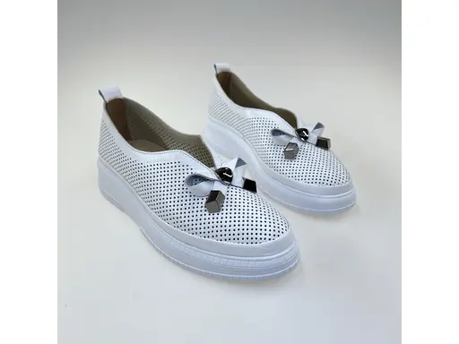 Dámske biele kožené baleríny Bombonella ASPG352618T046-10