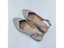 Dámske kožené sandále Bombonella 528.1623