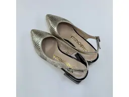 Dámske kožené sandále Bombonella 335.702