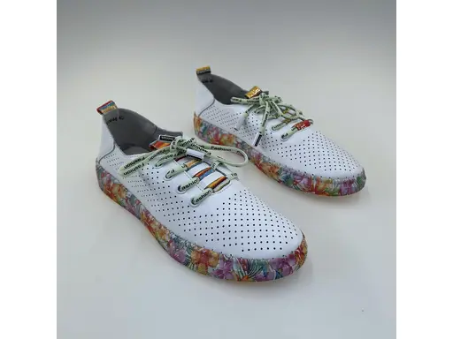 Dámske biele mäkučké kožené poltopánky Artiker 58C0444