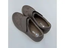 Dámske mäkučké kožené poltopánky Helios H473-16