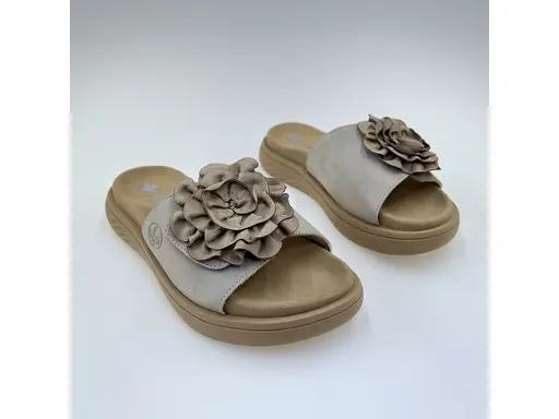 Dámske vsuvky Rieker V1562-62 – Béžový komfort s technológiou Antistress