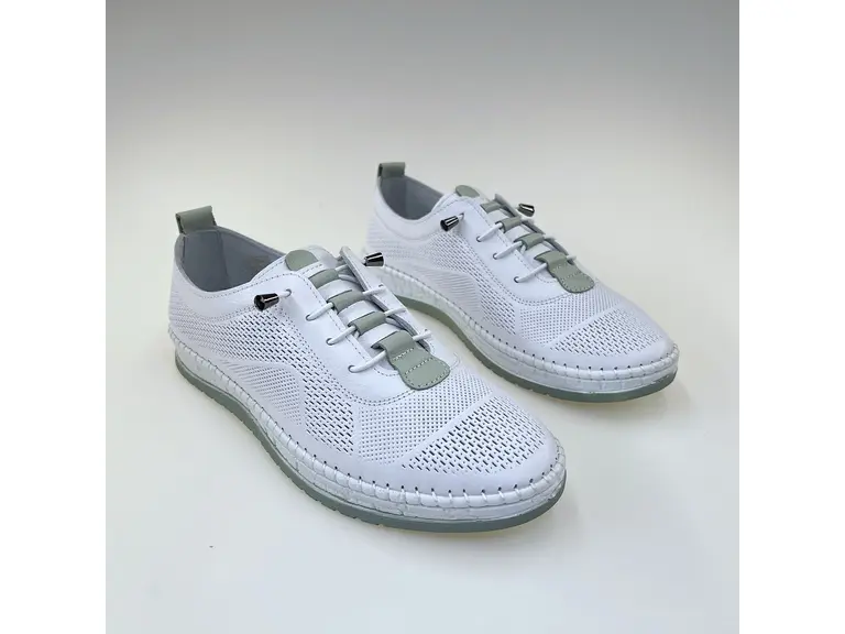 Dámske mäkučké kožené poltopánky Bombonella ASP796030 – Elegancia s vôňou leta