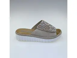 Dámske mäkučké vsuvky Rieker V1395-62 – Romantický dizajn a celodenná ľahkosť