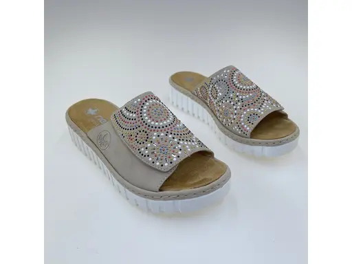 Dámske mäkučké vsuvky Rieker V1395-62 – Romantický dizajn a celodenná ľahkosť