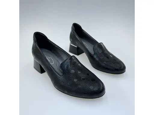 Dámske čierne kožené mäkučké poltopánky K3328/3510-60B