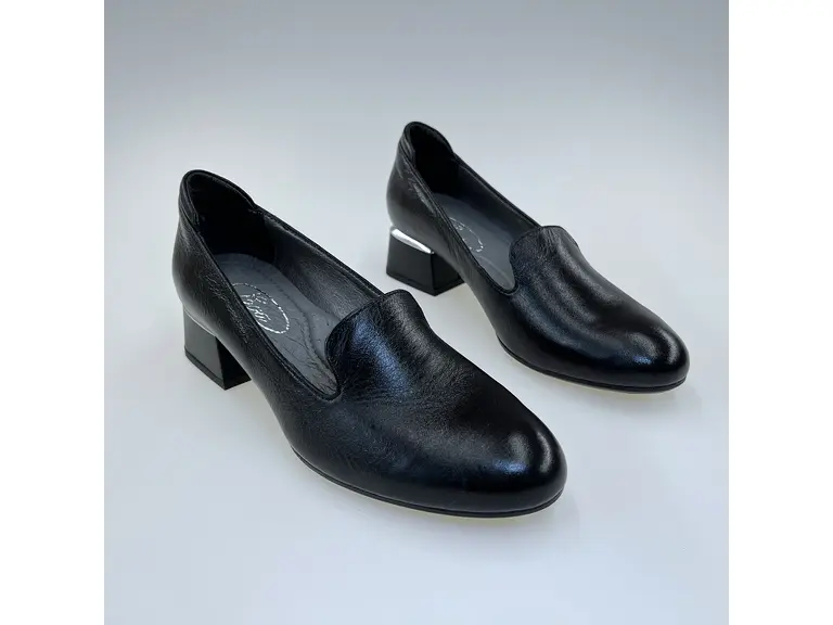 Dámske čierne kožené mäkučké poltopánky K3328X/3510-60H