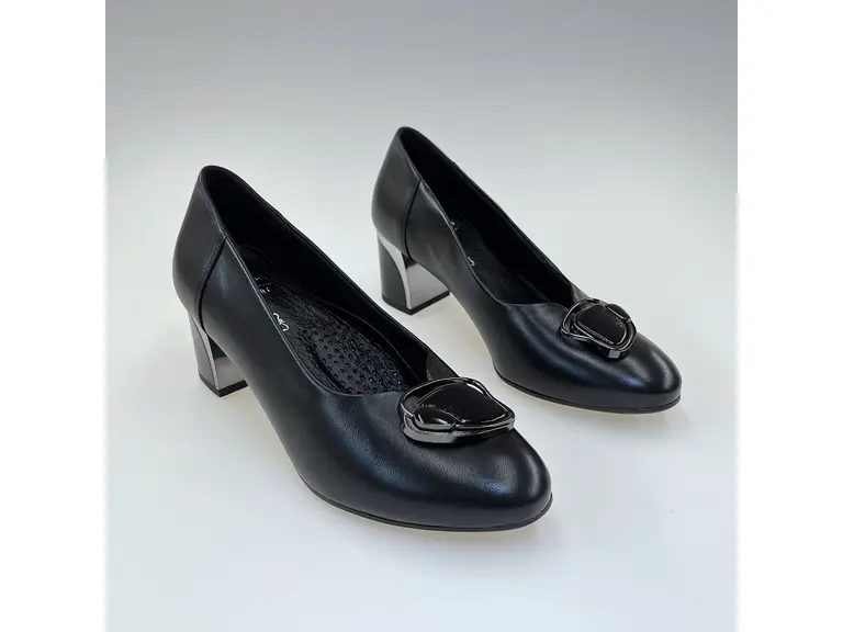 Dámske čierne kožené mäkučké lodičky ASPKX2885-60