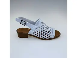 Dámske biele mäkučké kožené sandále Artiker 58C2021-10