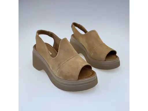 Dámske mäkučké kožené sandále Artiker 58C2045-16