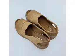 Dámske mäkučké kožené sandále Artiker 58C2045-16