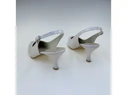 Dámske béžové elegantné pohodlné sandále M003-14M