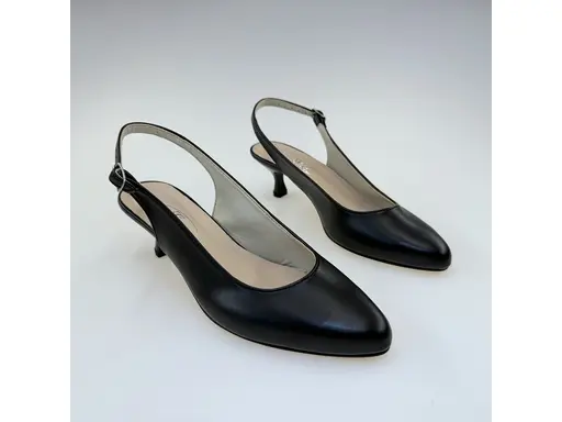 Dámske pohodlné elegantné čierne sandále M004-60M