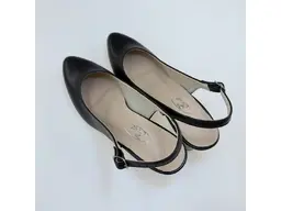 Dámske pohodlné elegantné čierne sandále M001-60M