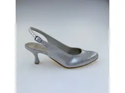Dámske pohodlné elegantné strieborné sandále M003-AgD